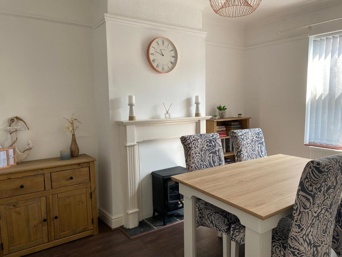 Ivy Coastal Cottage Caister-on-Sea Exterior foto